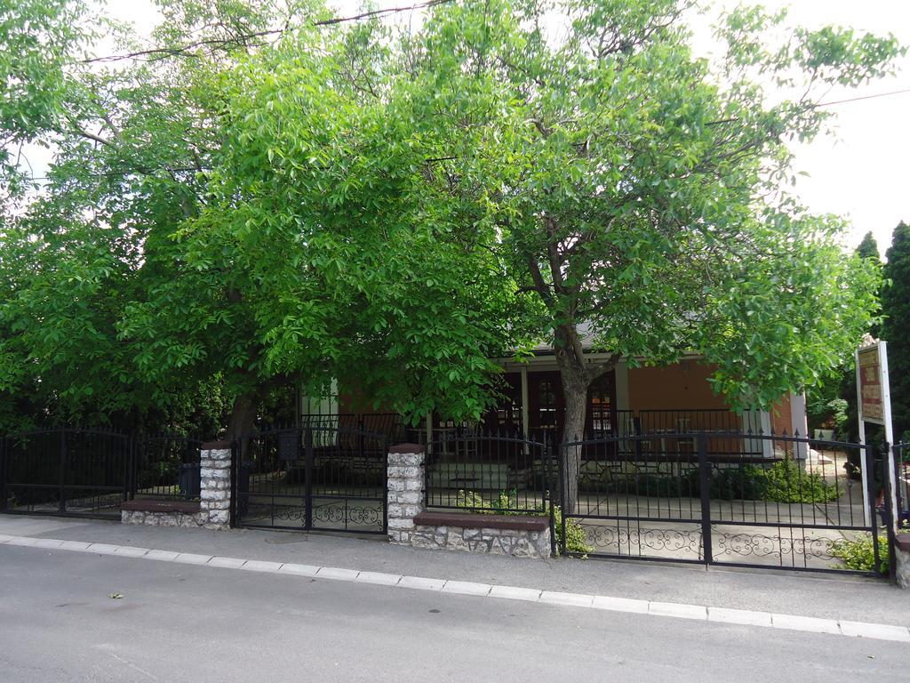 Holiday Apartmanhaz Balatonfüred Cameră foto